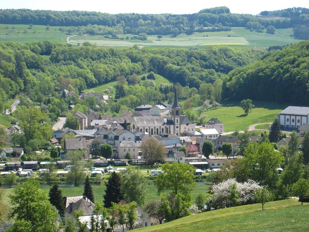 Minitent Reisdorf Hotel Bagian luar foto